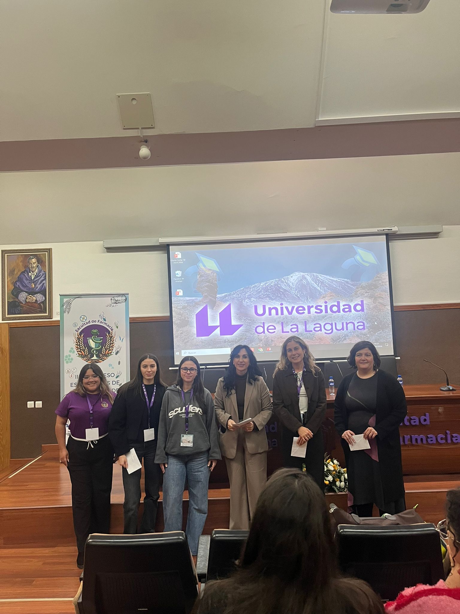Equipo completo del proyecto Limpilla en el congreso